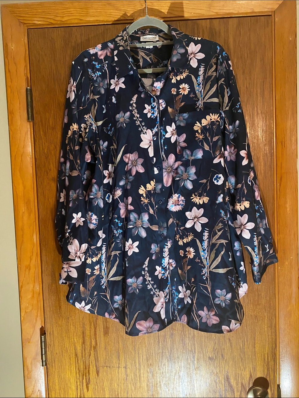 ColdWater Creek Navy Floral Button-Up Blouse with Pink & Blue Flowers  With NWOT
